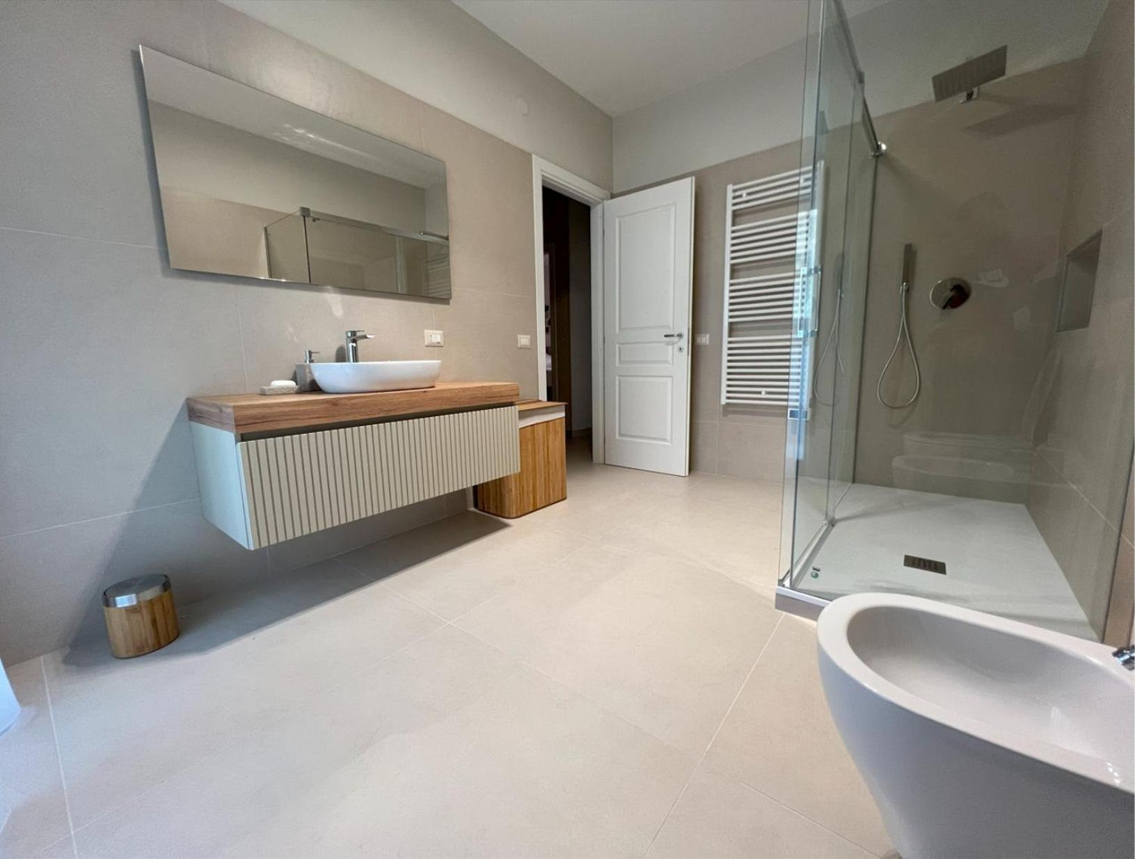 Red Bridges House Apartment เนเปิลส์ ภายนอก รูปภาพ